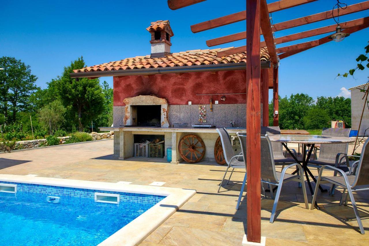 Relax House Surrounded By Olives And Vineyard Villa Stifanici Ngoại thất bức ảnh