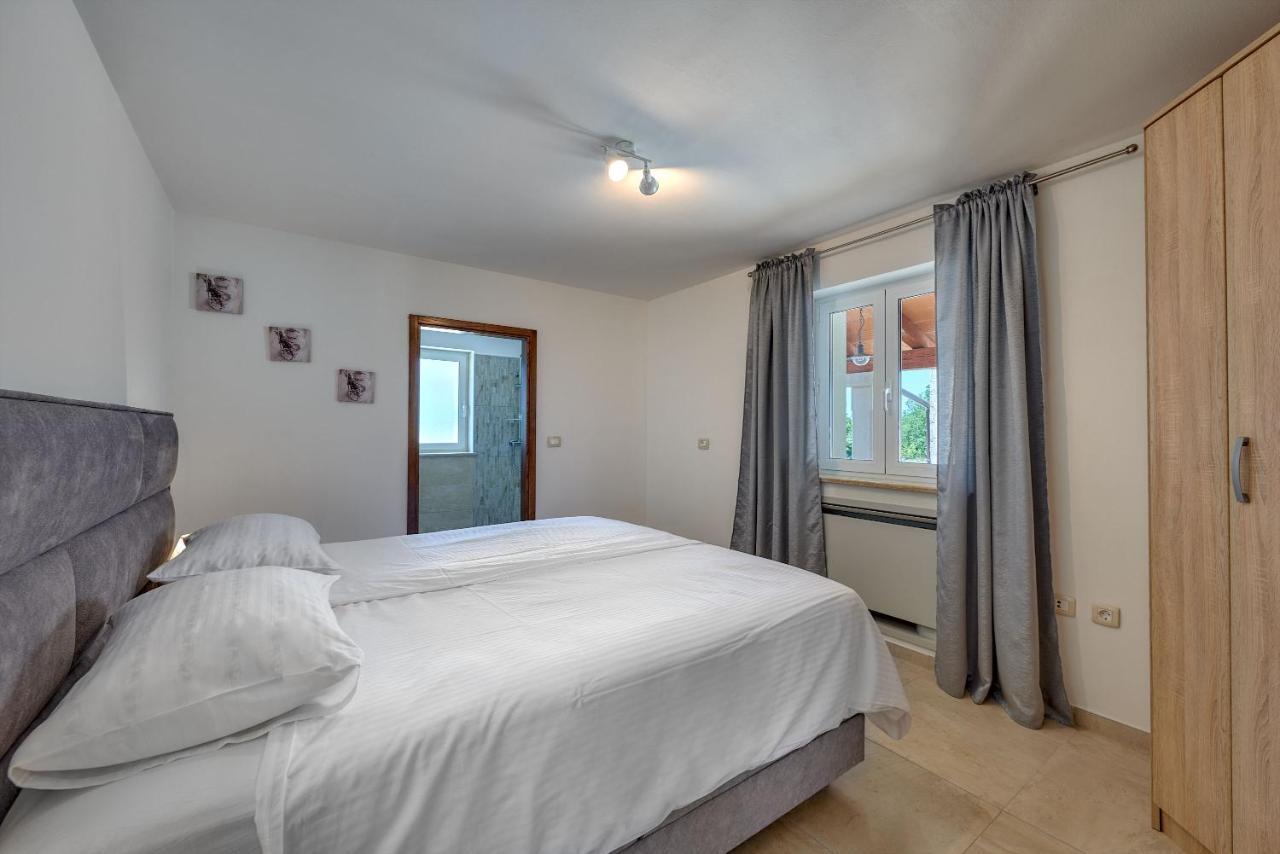 Relax House Surrounded By Olives And Vineyard Villa Stifanici Ngoại thất bức ảnh