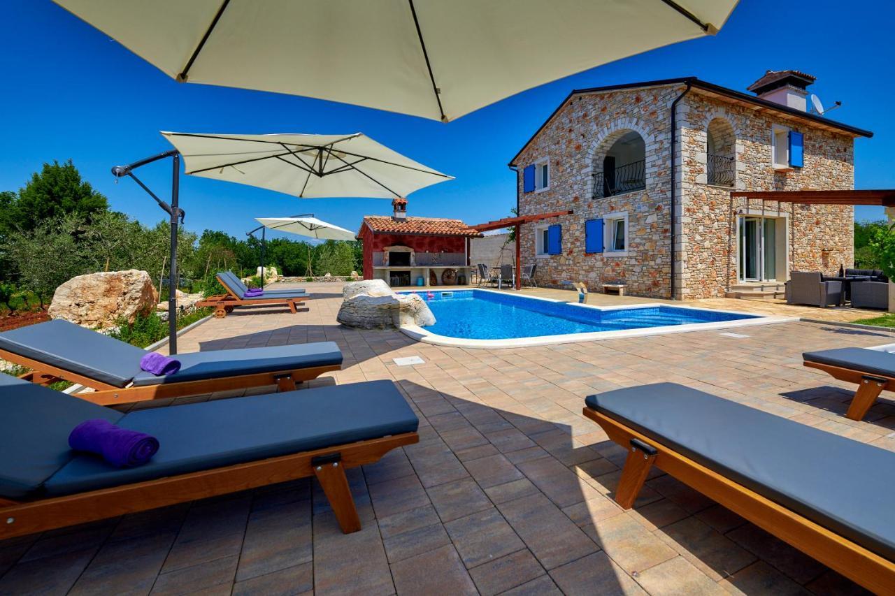 Relax House Surrounded By Olives And Vineyard Villa Stifanici Ngoại thất bức ảnh