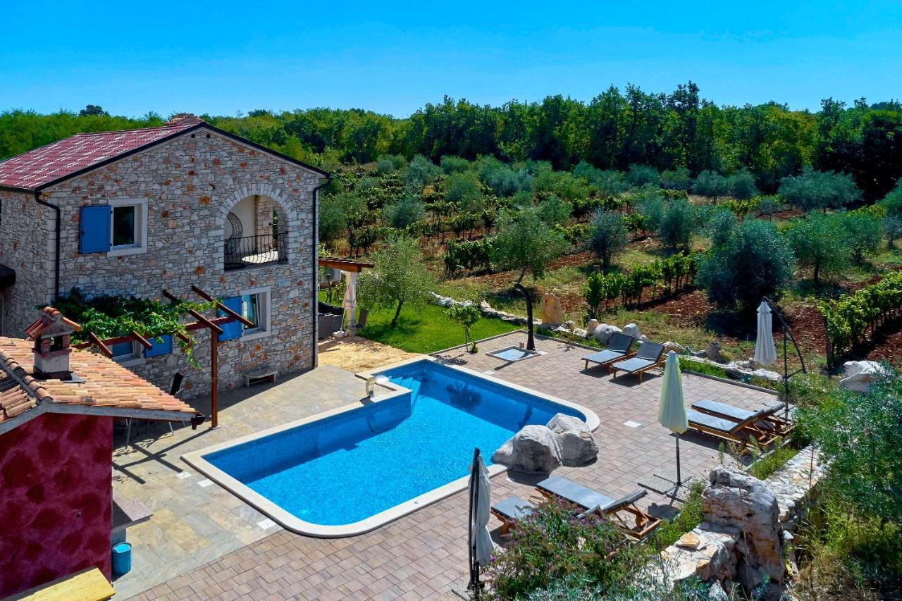 Relax House Surrounded By Olives And Vineyard Villa Stifanici Ngoại thất bức ảnh