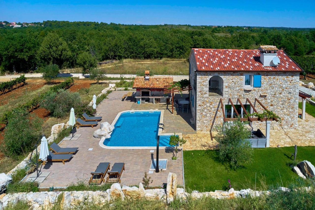 Relax House Surrounded By Olives And Vineyard Villa Stifanici Ngoại thất bức ảnh